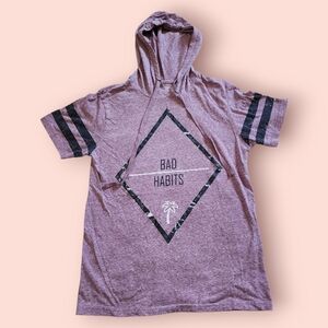 Chemistry Mauve Hooded Tee with 'Bad Habits' Graphic